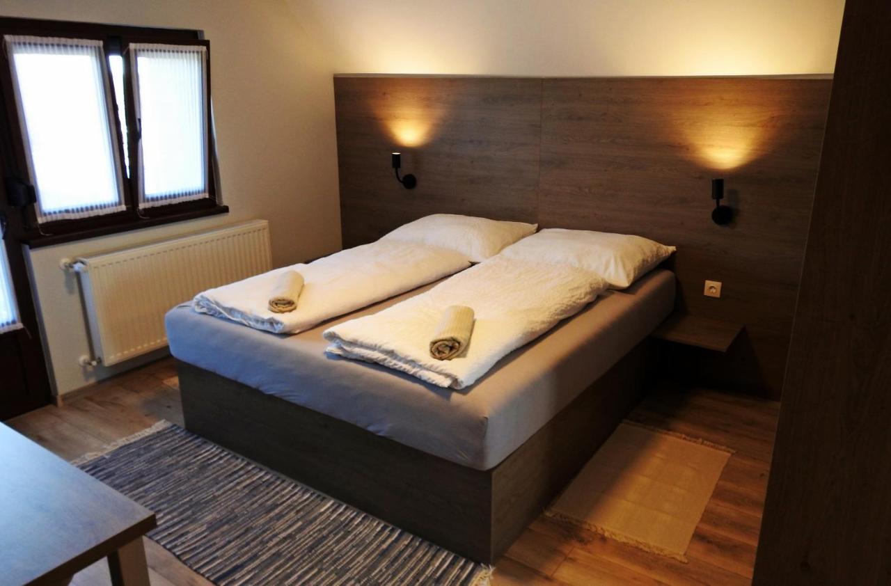 Kukorica Csarda Apartman 2 Balatonujlak Exterior foto