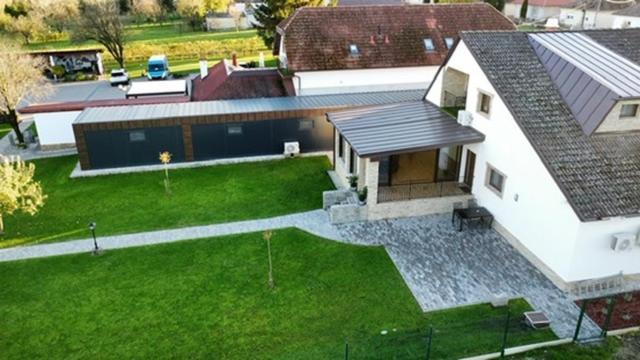 Kukorica Csarda Apartman 2 Balatonujlak Exterior foto