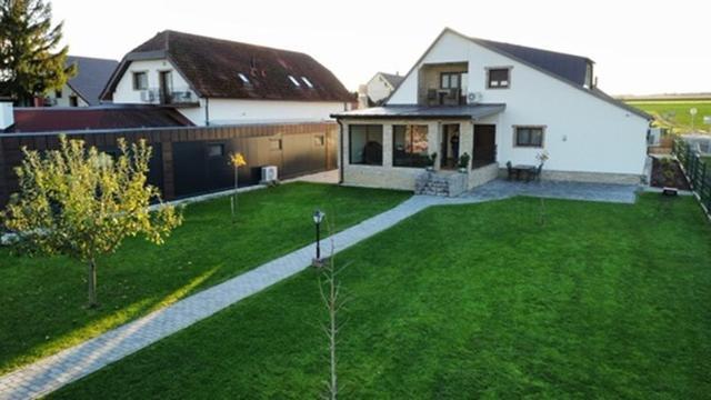 Kukorica Csarda Apartman 2 Balatonujlak Exterior foto
